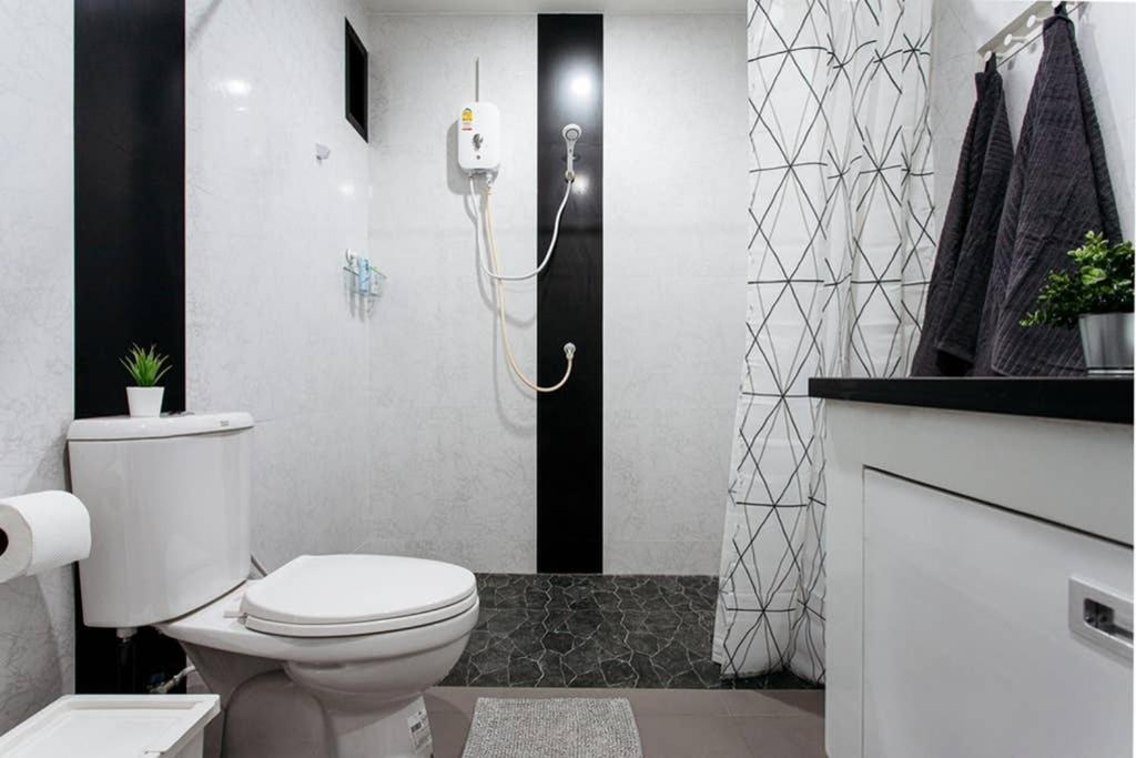 曼谷P4 Silom Large 2Beds Full Kitchen Wifi 4-6Pax公寓 外观 照片